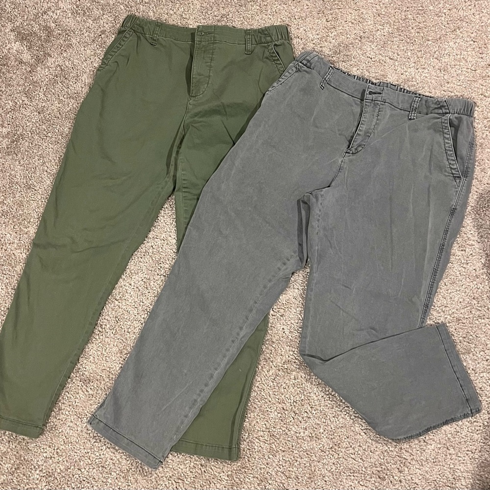 Classic Men's Chinos in Olive and Slate